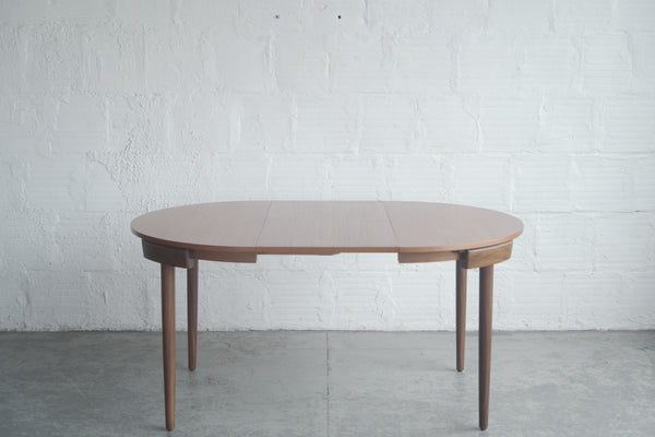 Hans Olsen Roundette Dining Set
