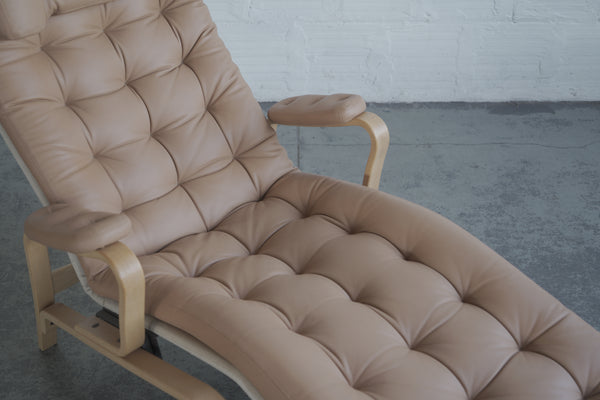 Dux of Sweden Fenix Chaise Lounge