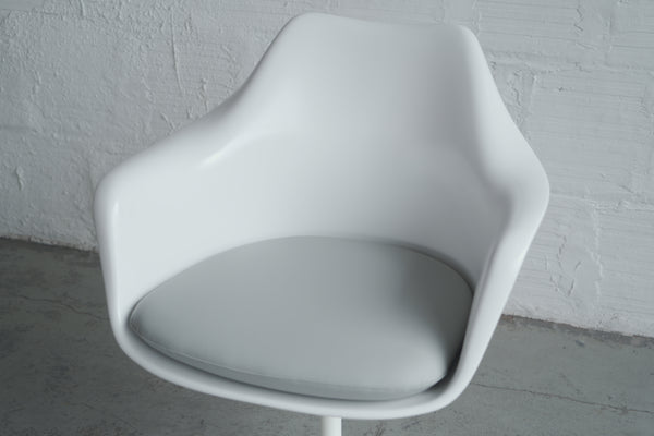 Saarinen Tulip Armchair