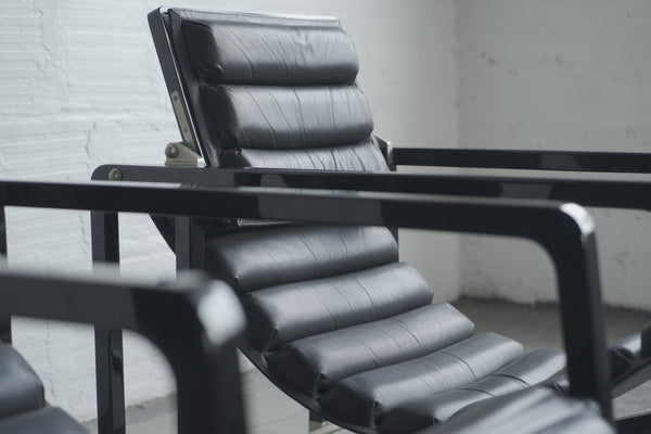 Eileen Gray Transat Chair
