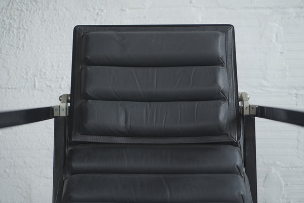 Eileen Gray Transat Chair