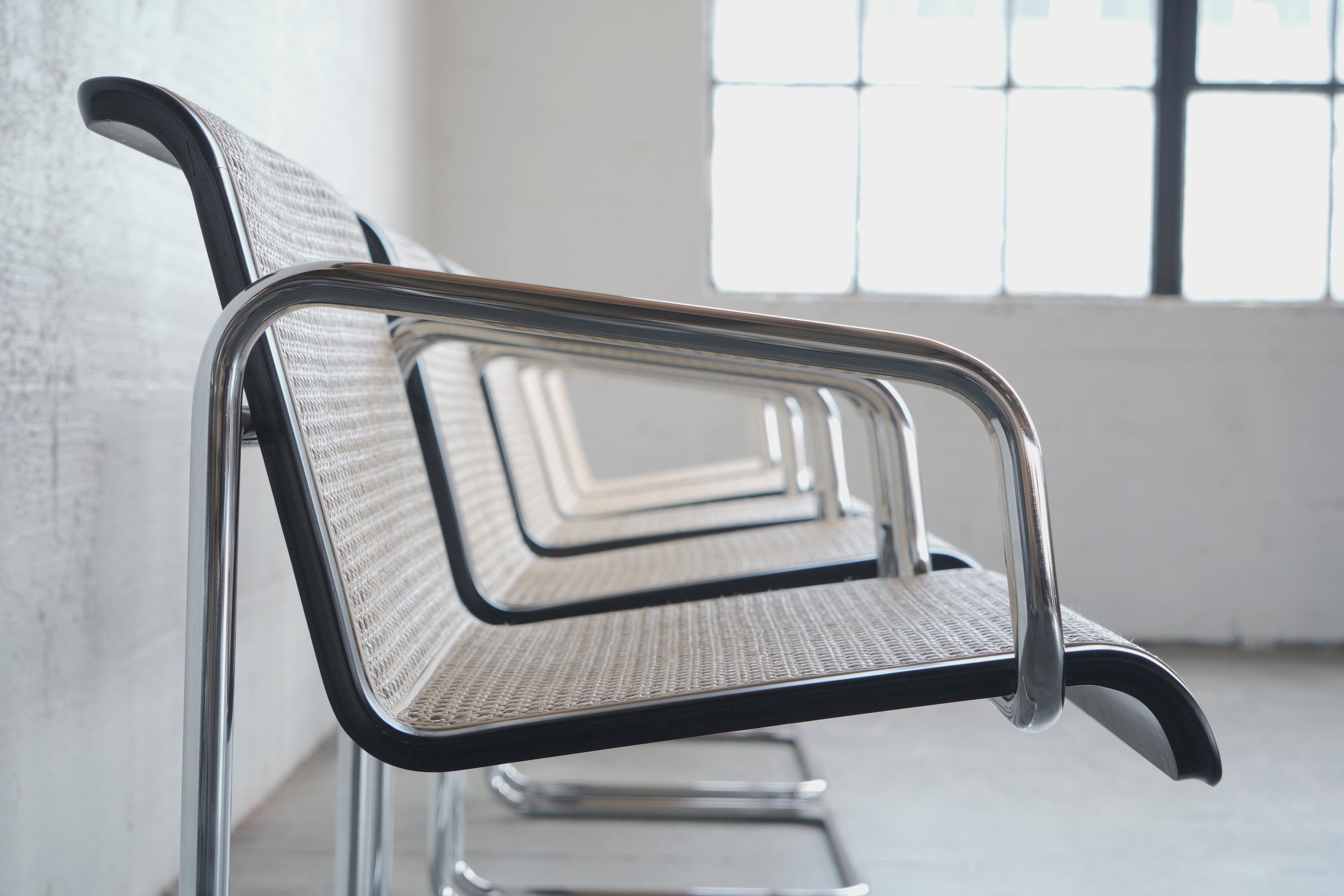 Breuer metal chair 2025