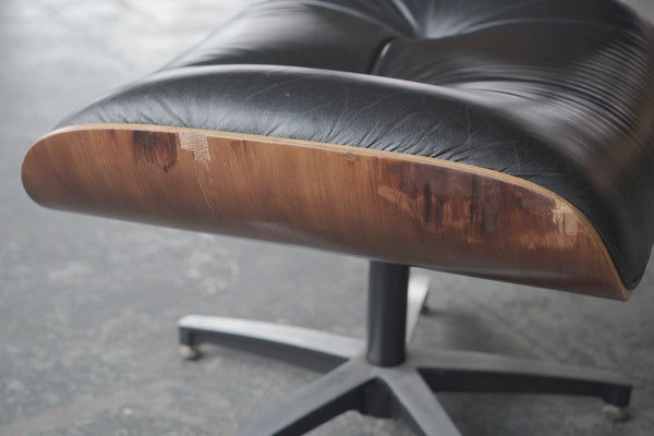 Eames Lounge Chair and Ottoman Replica by Plycraft