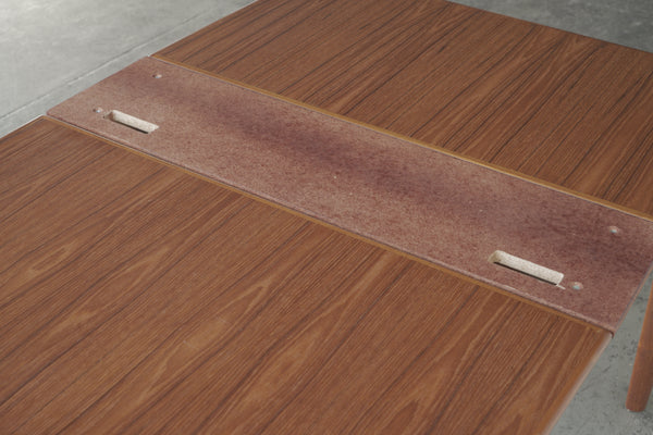 Glostrup Extendable Dining Table