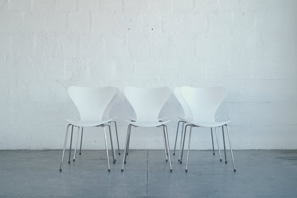 Arne Jacobsen Series 7 Chairs