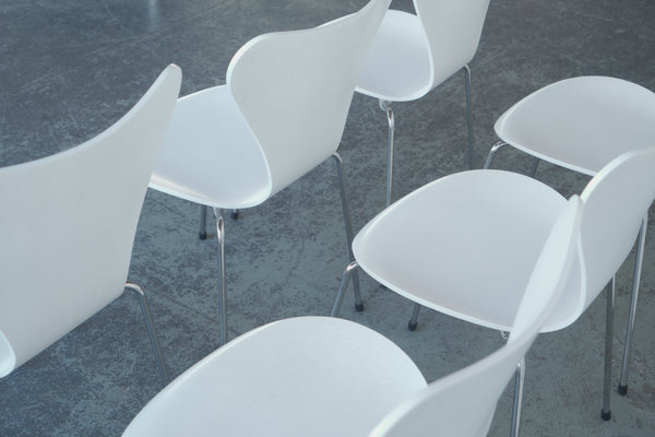 Arne Jacobsen Series 7 Chairs