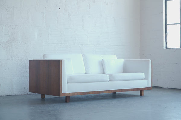 Van Dyver Witt Manufacturing Case Sofa