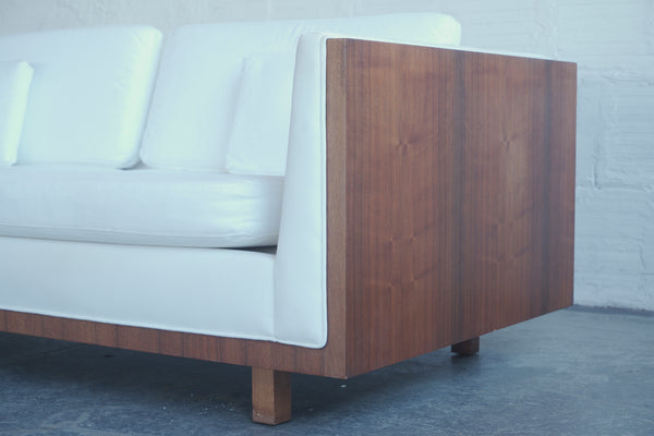 Van Dyver Witt Manufacturing Case Sofa