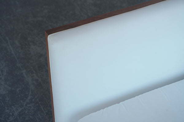 Van Dyver Witt Manufacturing Case Sofa