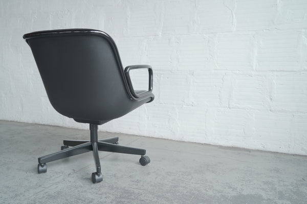 Knoll Pollock Executive Chair