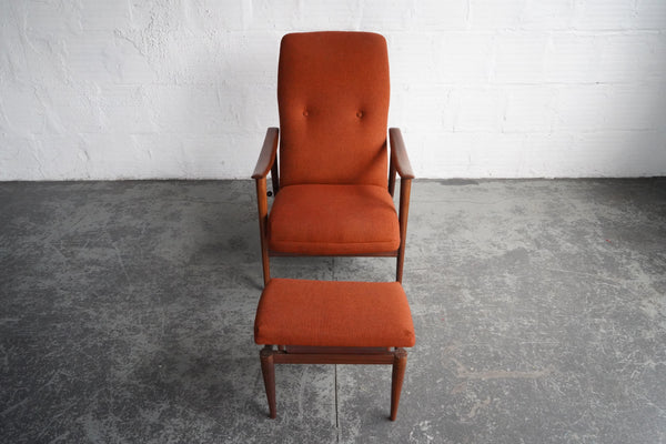 Westnofa Lounge Chair and Ottoman