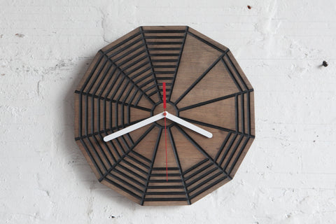 Wheel Gradient Clock