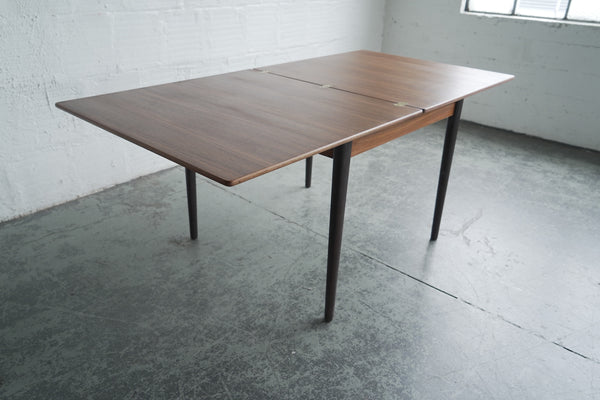 Nils Jonsson for Dux and Troeds Flip-Top Table