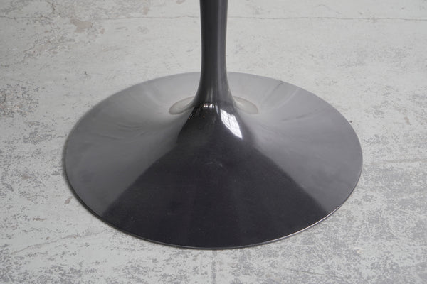 Knoll Saarinen Grigio Marquina Marble Dining Table