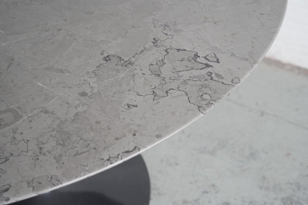 Knoll Saarinen Grigio Marquina Marble Dining Table