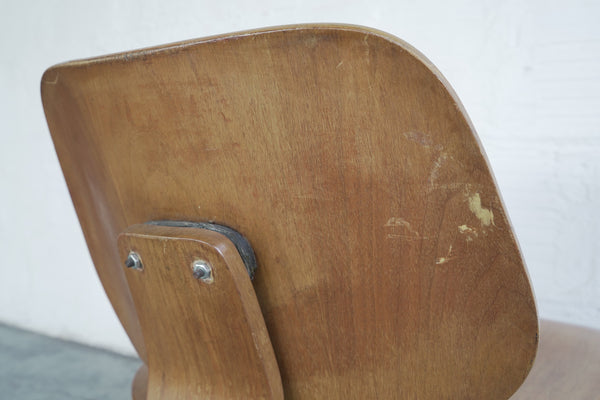 Eames Molded Plywood Chair