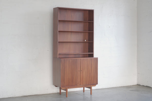Walnut and Oak Bookshelf with Cabinet Unit
