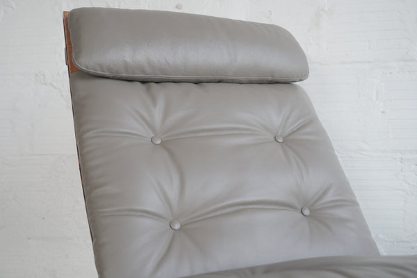 Westnofa Lounge Chair and Ottoman