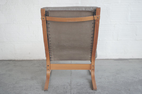 Westnofa Lounge Chair and Ottoman