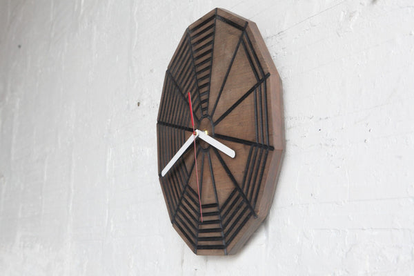 Wheel Gradient Clock
